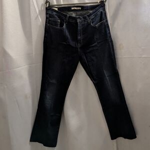 Levi's Women's 725 Highrise Bootcut Indigo Jeans